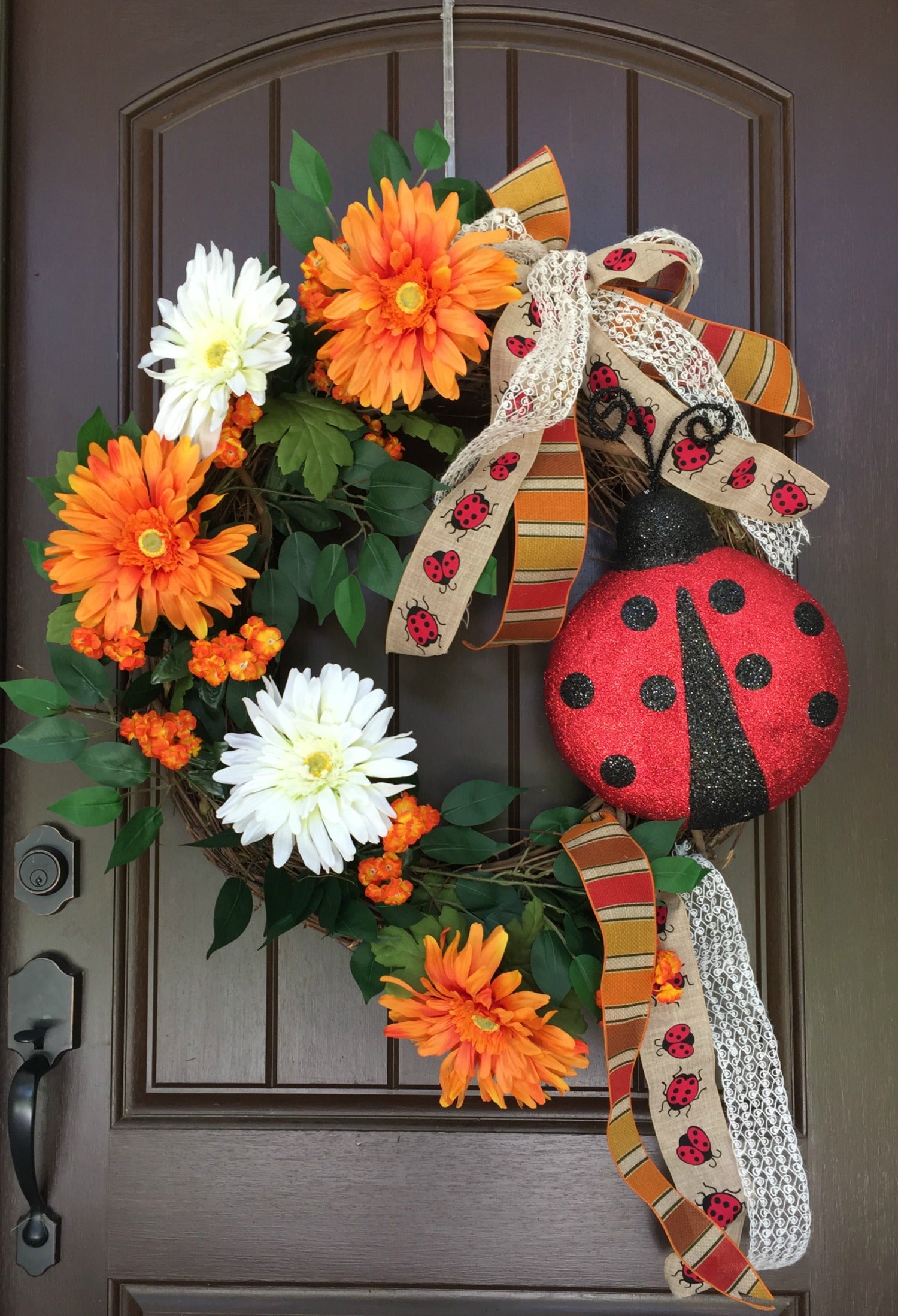 2017 Grapevine with Ladybug Wreath Tutorial