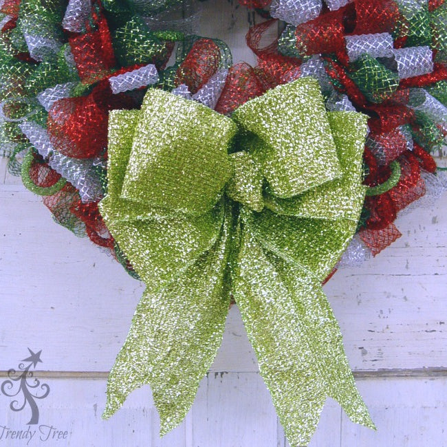 Make a Big Wreath Bow Without a Bowmaker