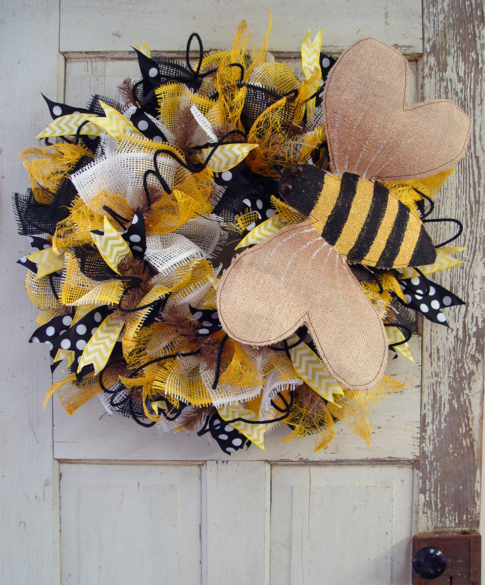 Burlap Bumblebee Deco Paper Mesh Ruffle Wreath Tutorial