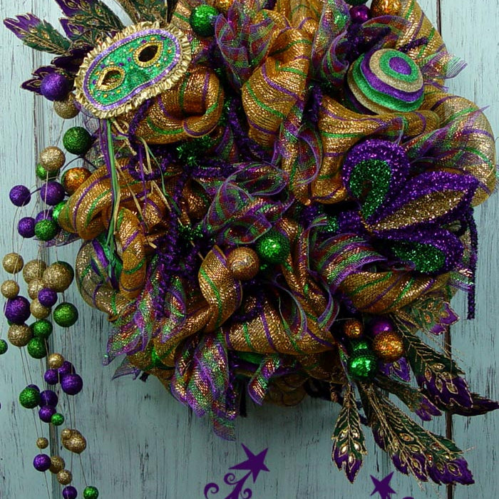 Mardi Gras Wreath Tutorial