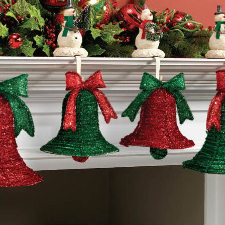 Decorating Ideas from the 2013 RAZ Merry Mistletoe Collection