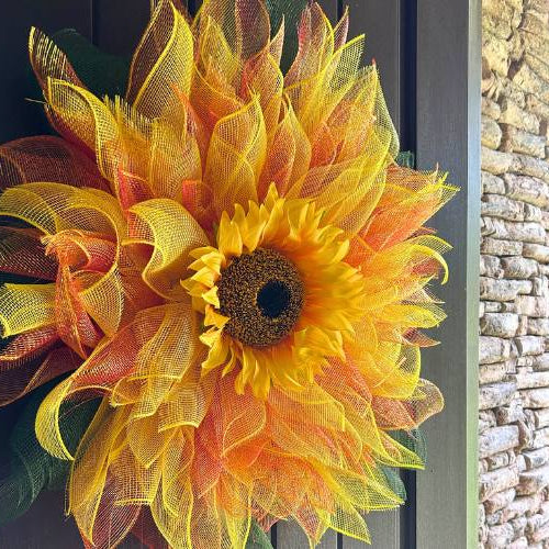 Deco Mesh Mixed Sunflower Wreath Tutorial