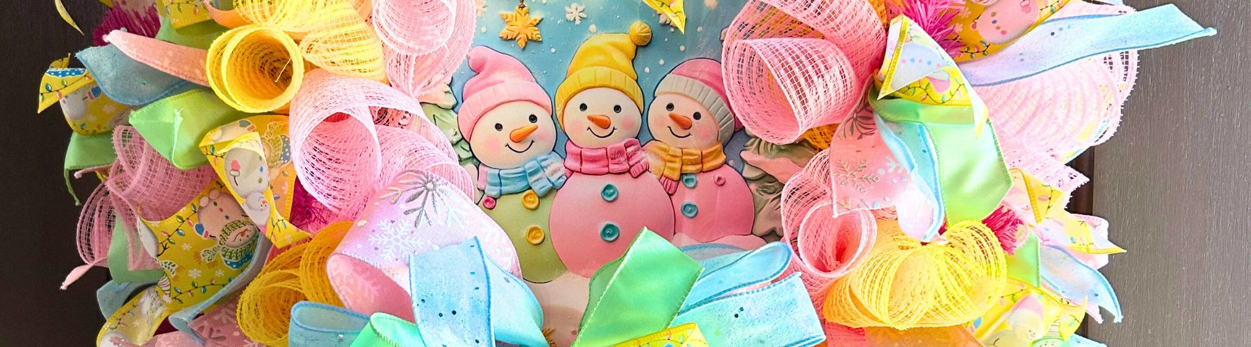 pastel deco mesh snowman wreath with exclusive trendy tree sign