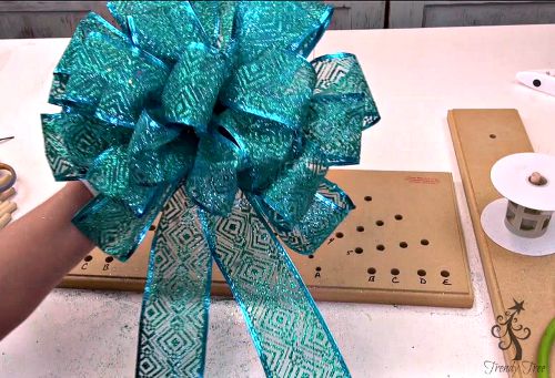 Make a Big Loopy Bow with One Ribbon and the Pro Bow Bowmaker