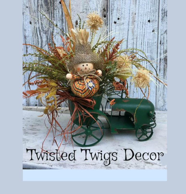 2018 September Wreath Creations from the Trendy Tree Custom Designer List