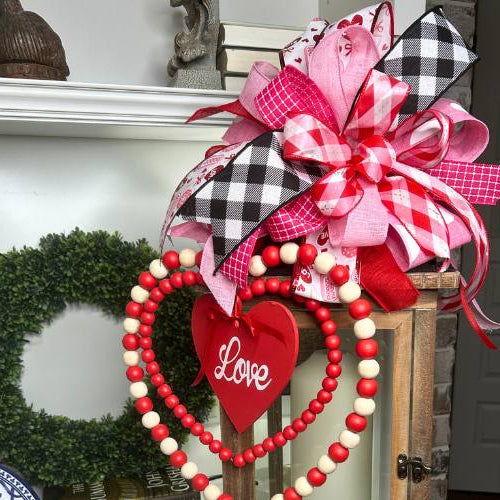 quick and easy valentine lantern bow