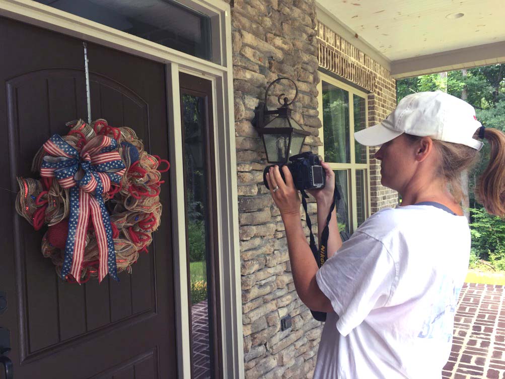 Point! Shoot! Publish! Wreath Photography