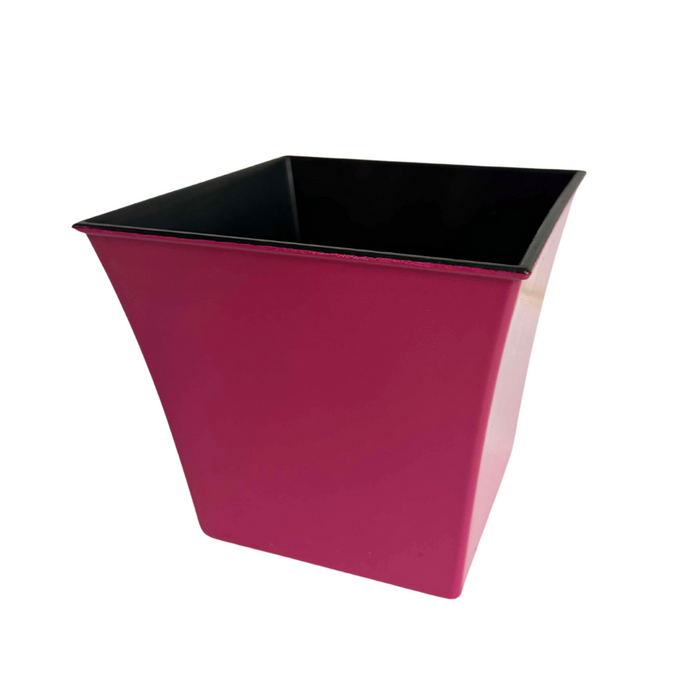 A 6-inch hot pink square plastic plant pot with a wide rim and a slightly tapered base, displayed on a plain white background. The model number P021516HP guarantees it is both stylish and functional.