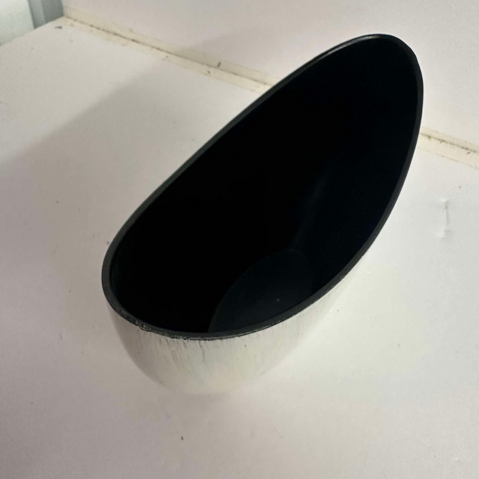 9.5" Black and White Plastic Oval Tray P0310BKWHT